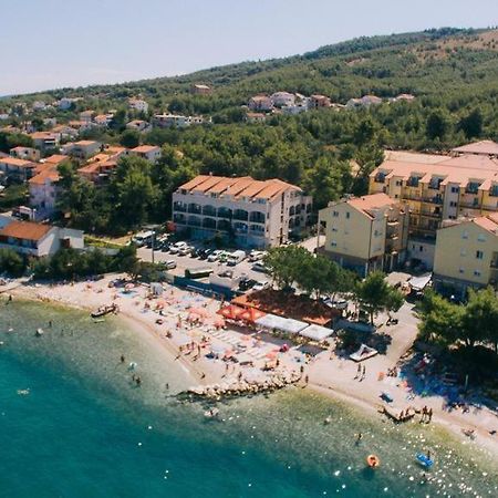 Apartments By The Sea Arbanija, Ciovo - 17332 Trogir Exterior foto